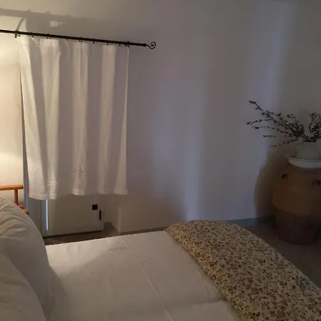 Lofrus Place * Pomarico